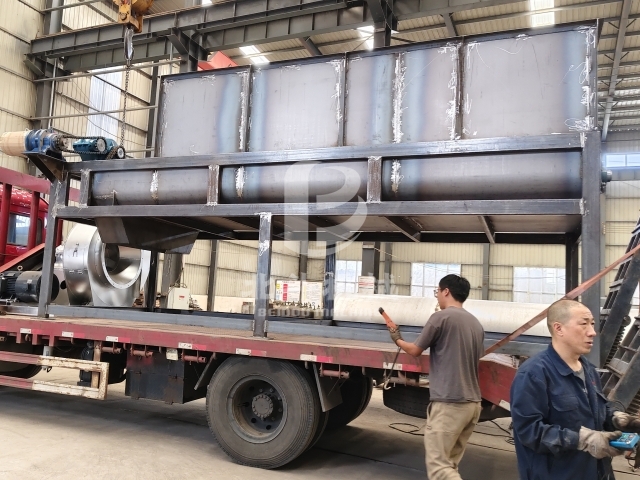 客戶(hù)定制大型料倉(cāng)需求落地,今日完成裝車(chē)發(fā)貨
